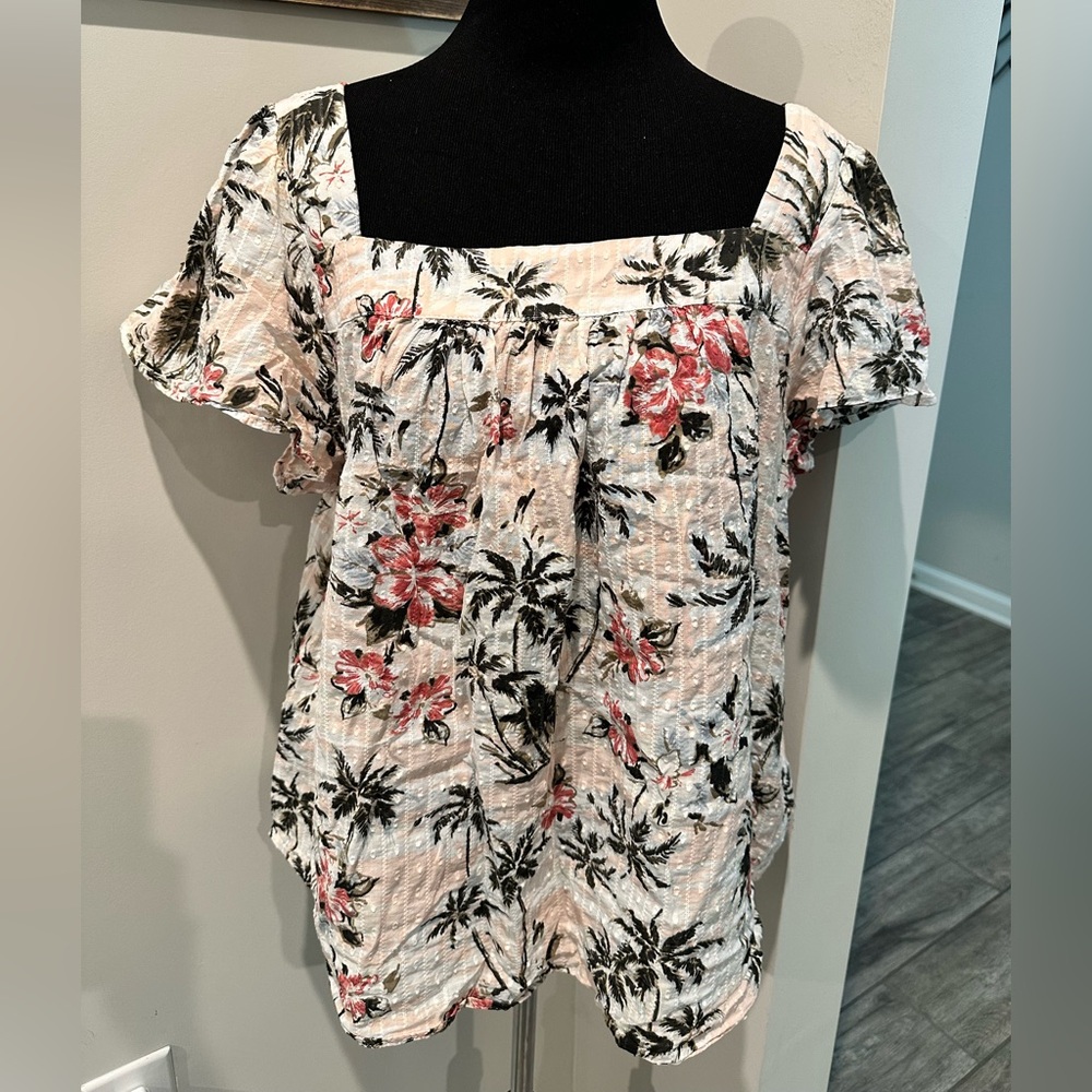 Torrid Clip Jacquard Square Neck Flutter Sleeve